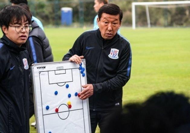 官宣！亚足联公布重要信息，中国本土球员半年内将无任何比赛踢