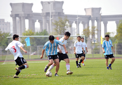 【瑶侃世界杯】我算见识了“外国球迷”_荔枝网新闻